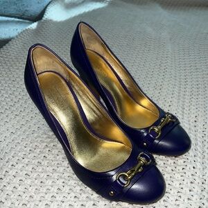 Like New COACH Purple Pumps Vintage